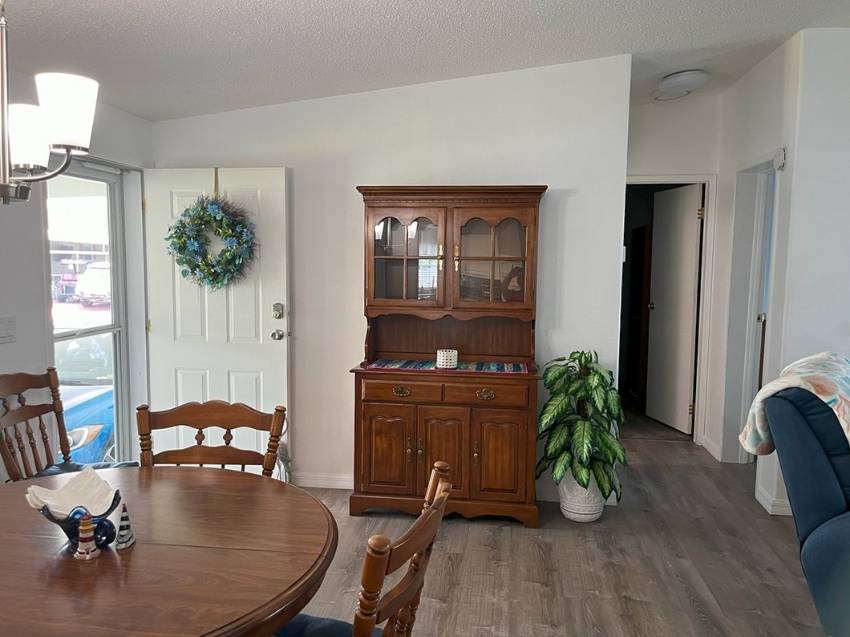 2408 Crooked Stick Drive a Winter Haven, FL Mobile or Manufactured Home for Sale